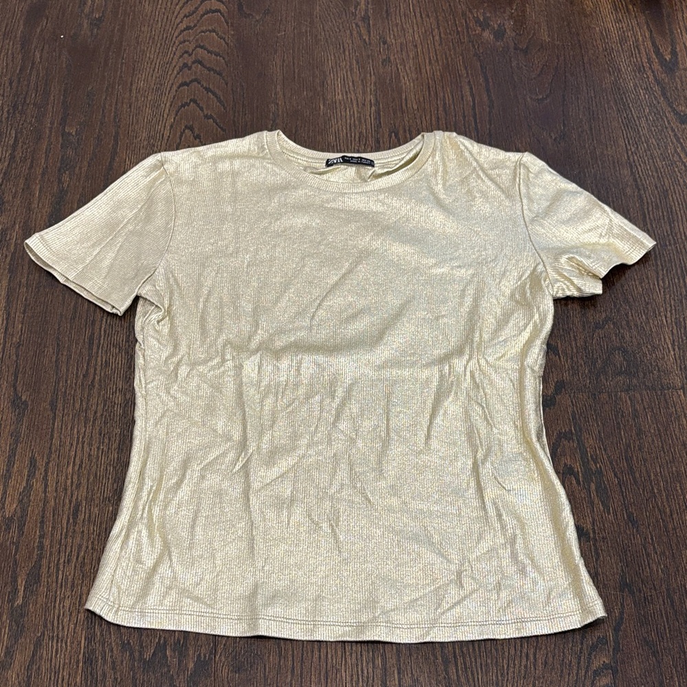 Zara Women’s Metallic Gold Short Sleeve Tee Size Small